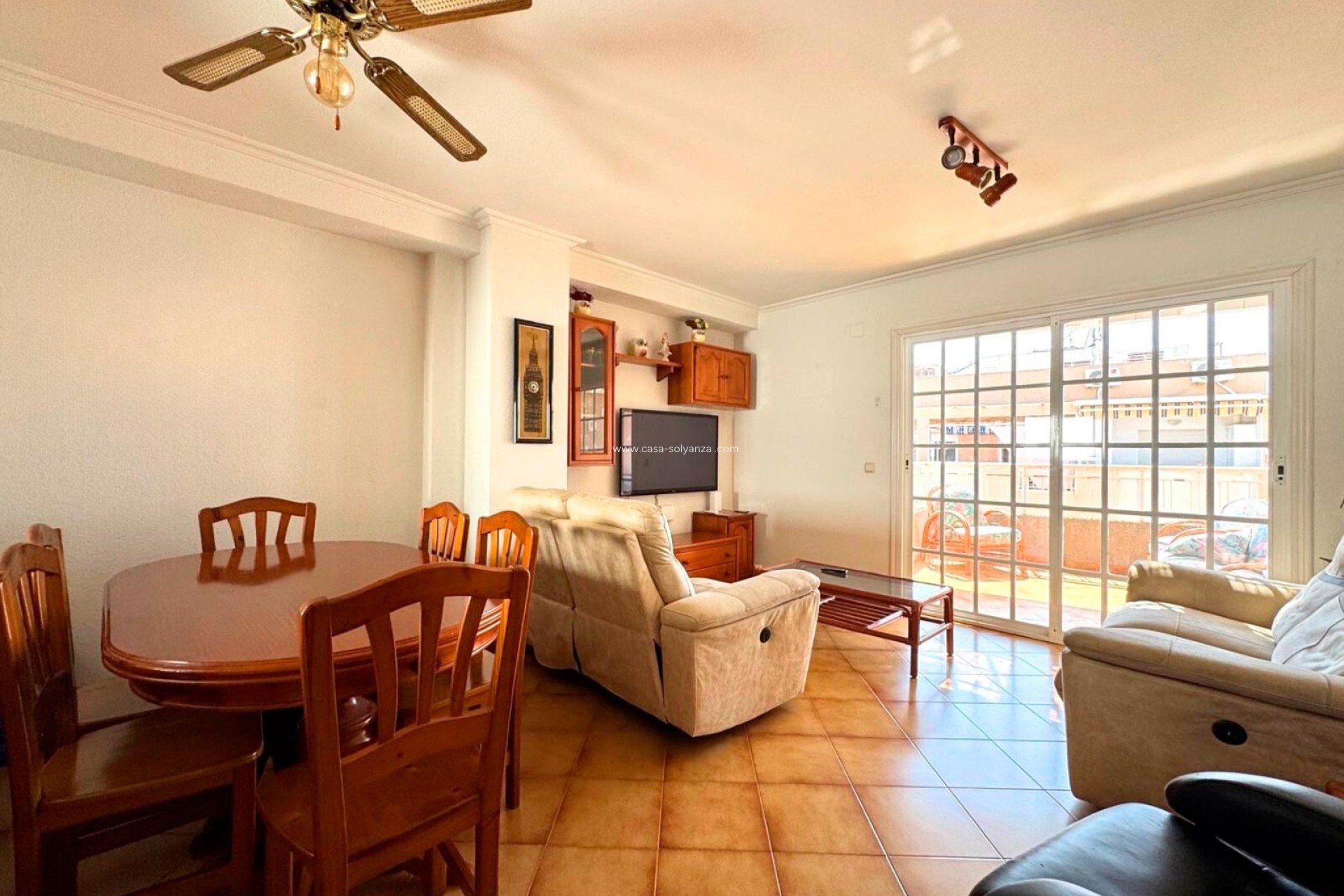 Resale - Apartment / flat - Torrevieja - Costa Blanca