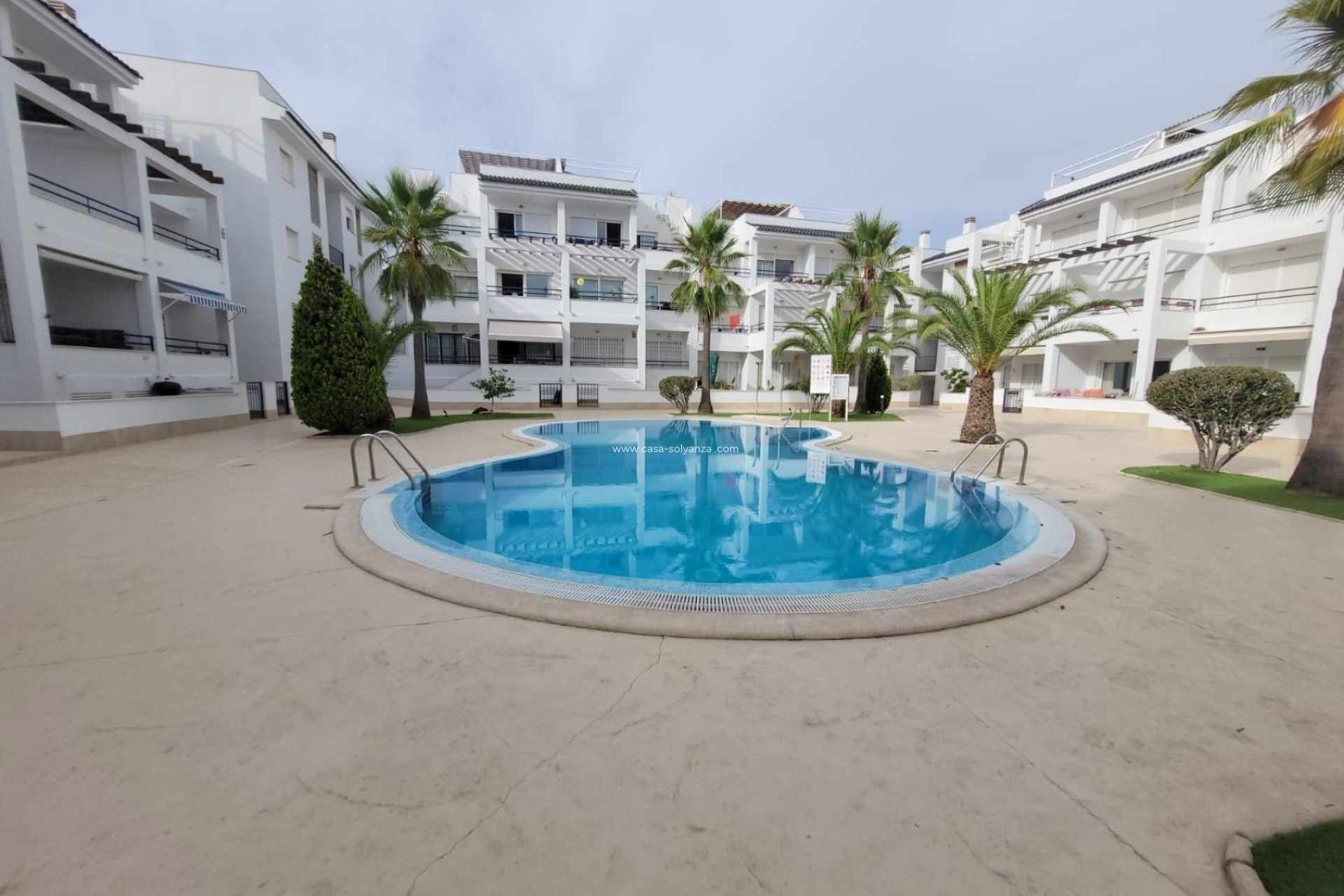 Resale - Apartment / flat - Torrevieja - Costa Blanca