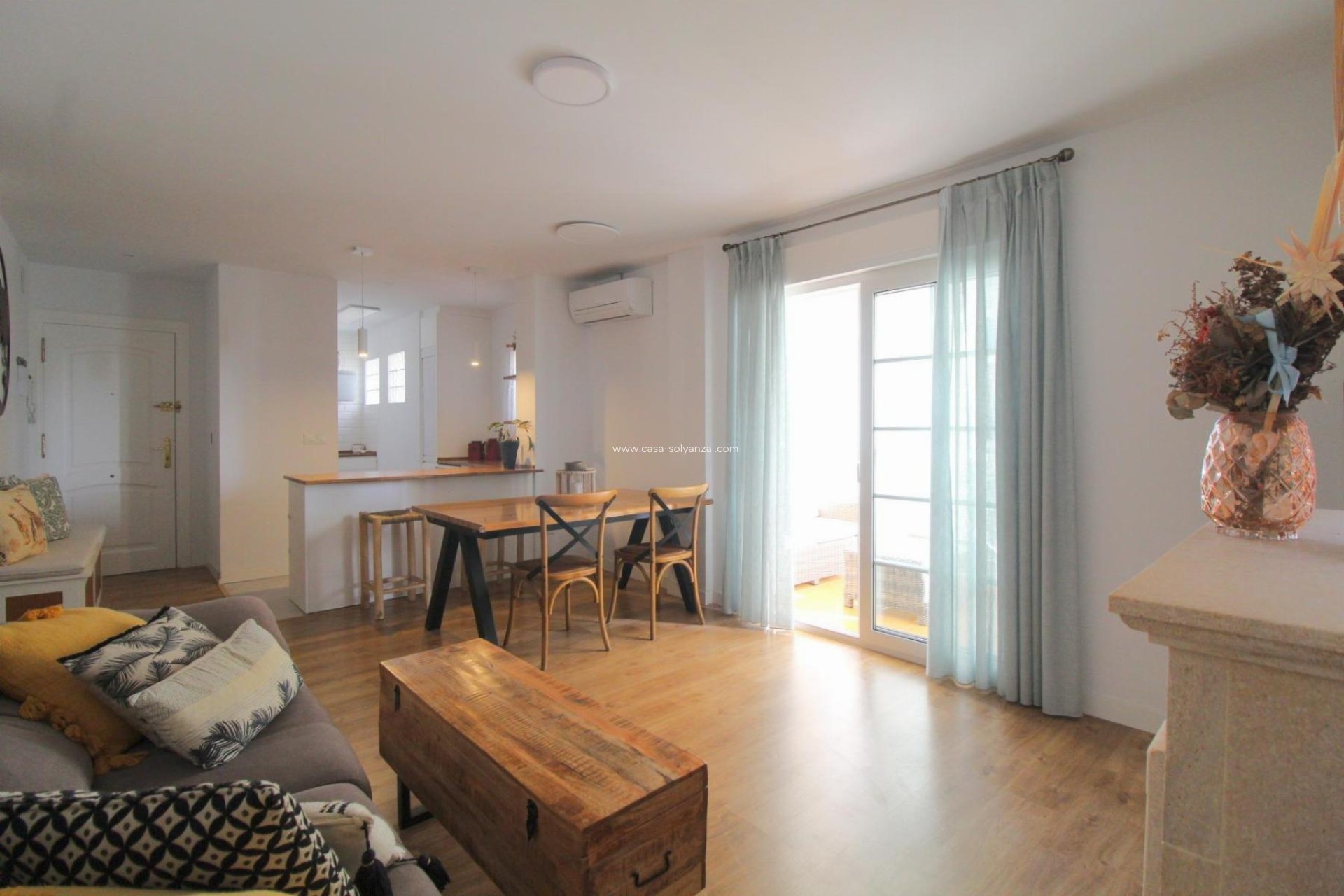 Resale - Apartment / flat - Torrevieja - Costa Blanca