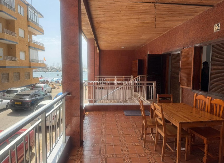 Resale - Apartment / flat - Torrevieja - Costa Blanca