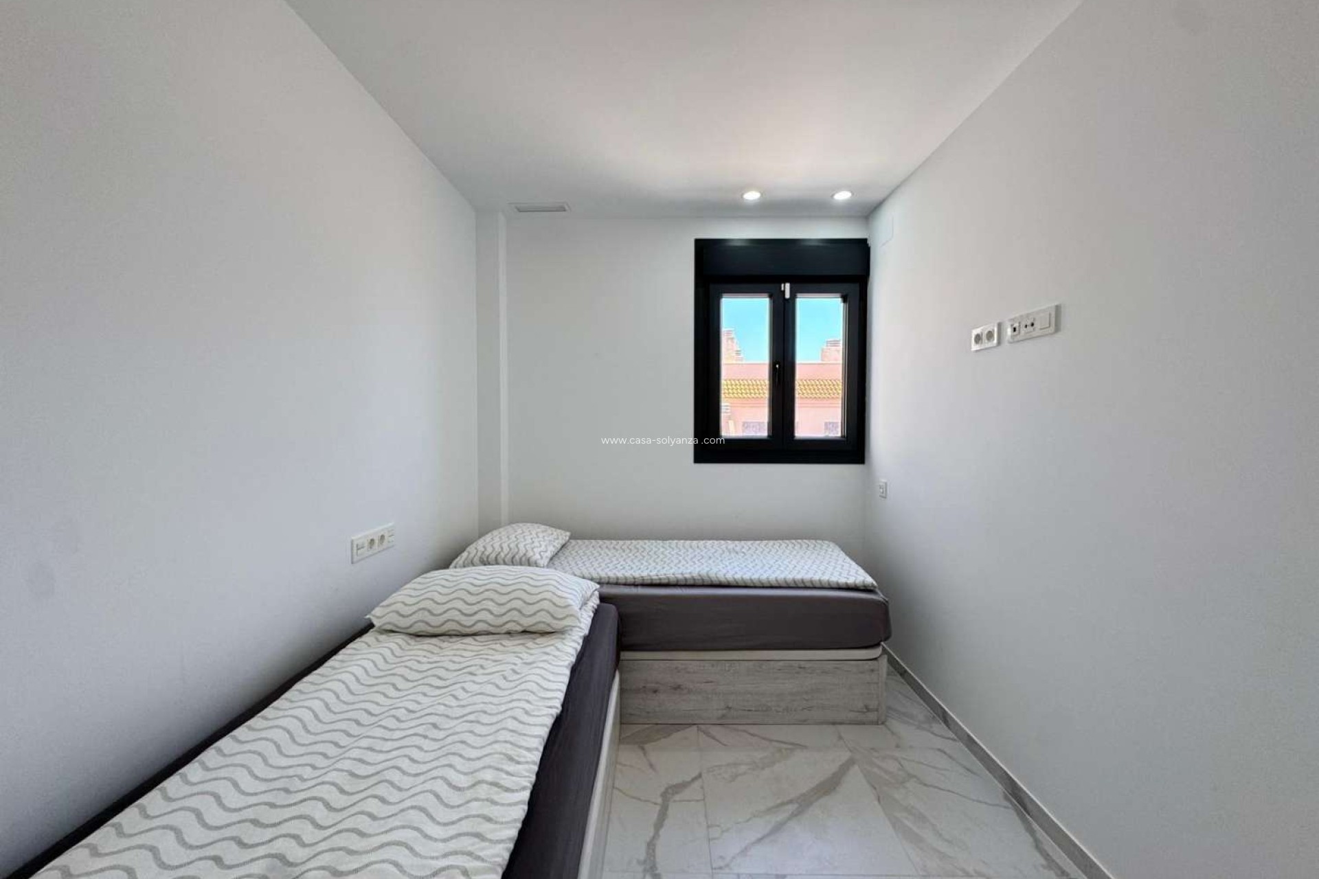 Resale - Apartment / flat - Torrevieja - Costa Blanca