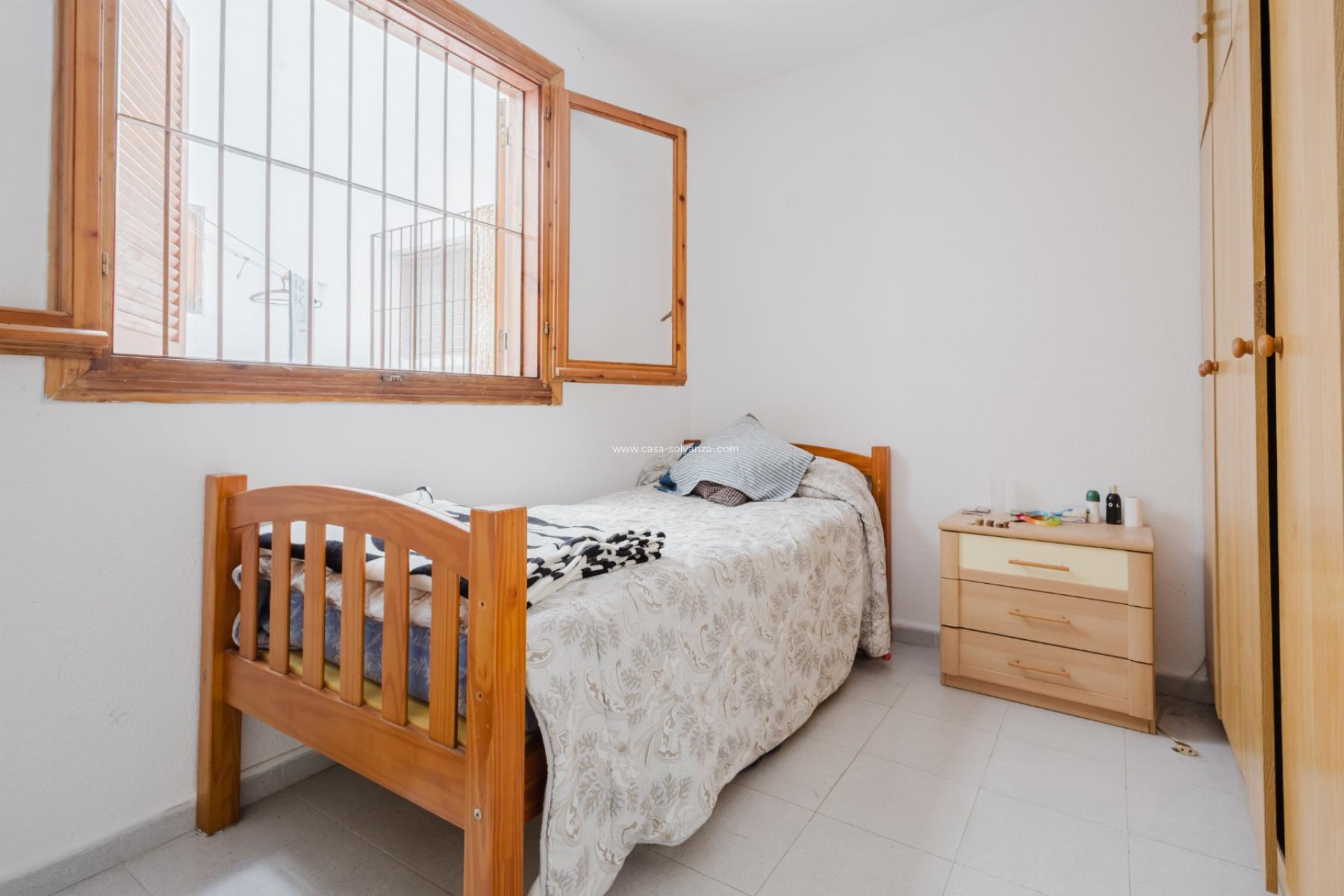 Resale - Apartment / flat - Torrevieja - Costa Blanca