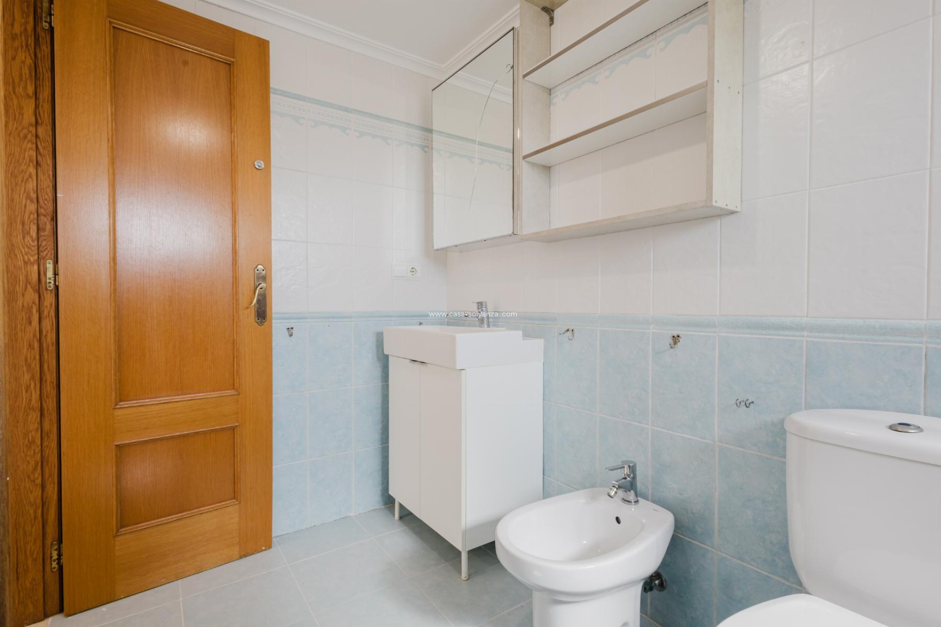Resale - Apartment / flat - Torrevieja - Costa Blanca