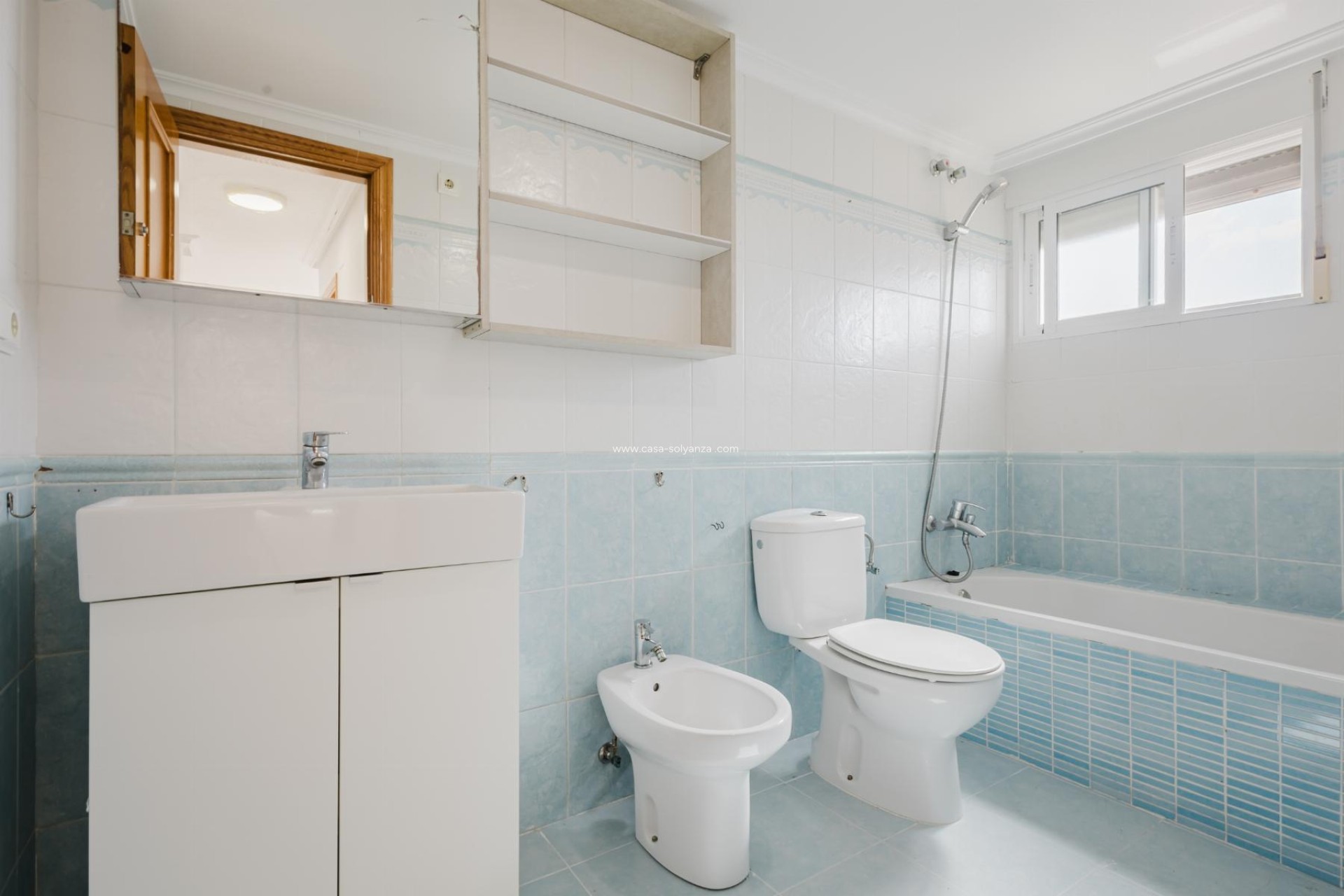 Resale - Apartment / flat - Torrevieja - Costa Blanca