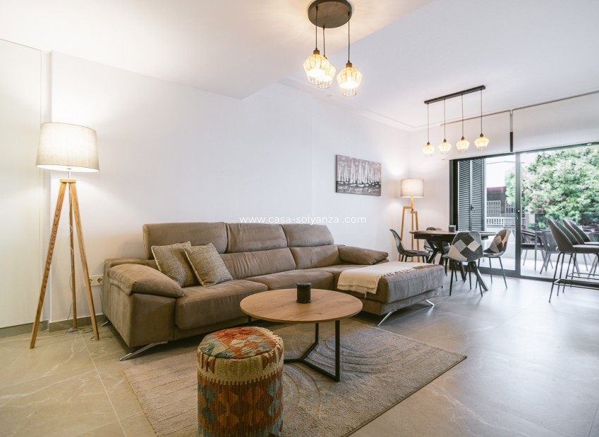 Resale - Apartment / flat - Torrevieja - Costa Blanca