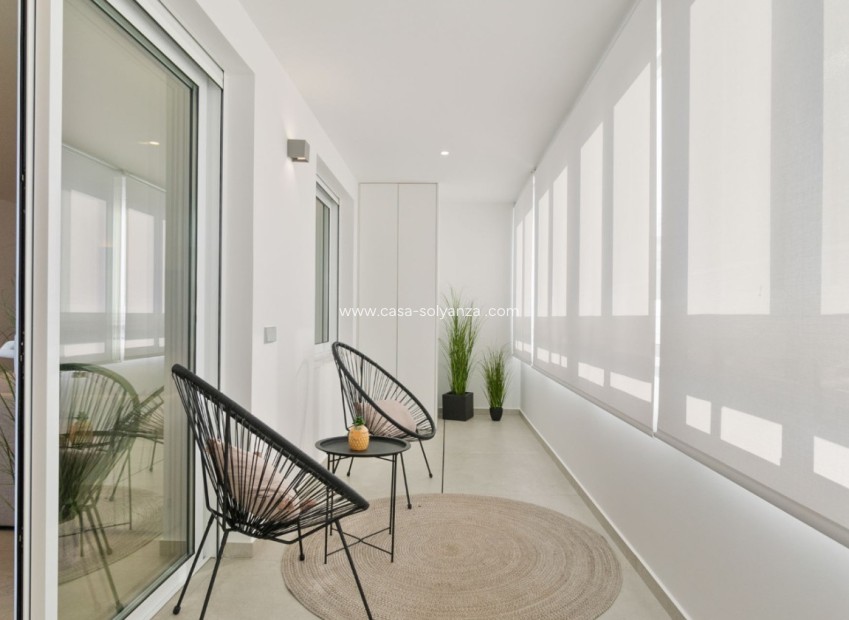 Resale - Apartment / flat - Torrevieja - Costa Blanca