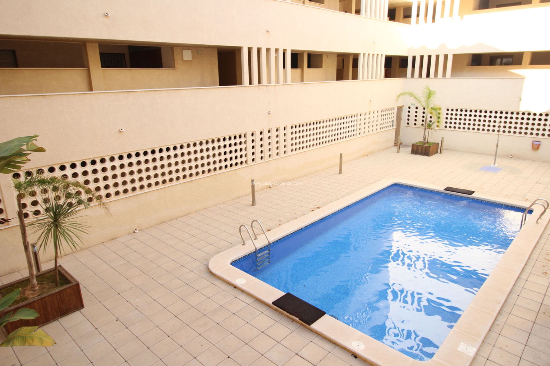 Resale - Apartment / flat - Torrevieja - Costa Blanca