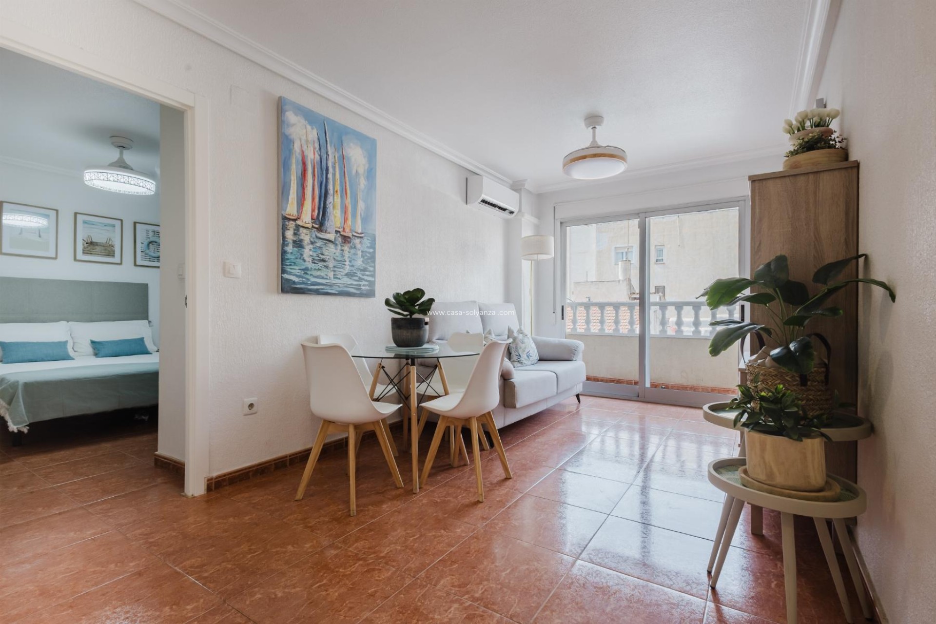 Resale - Apartment / flat - Torrevieja - Costa Blanca