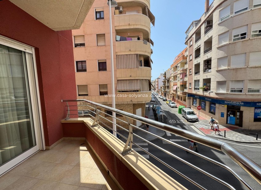 Resale - Apartment / flat - Torrevieja - Costa Blanca