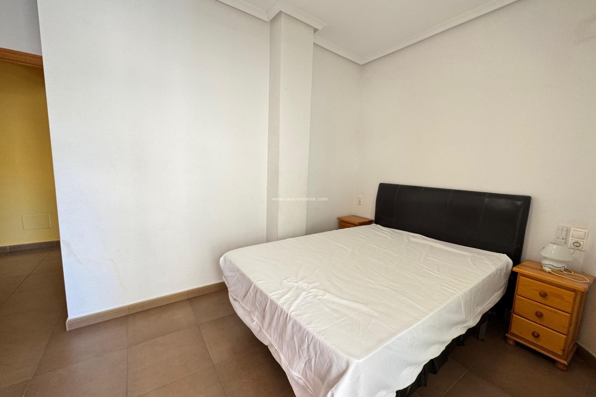Resale - Apartment / flat - Torrevieja - Costa Blanca