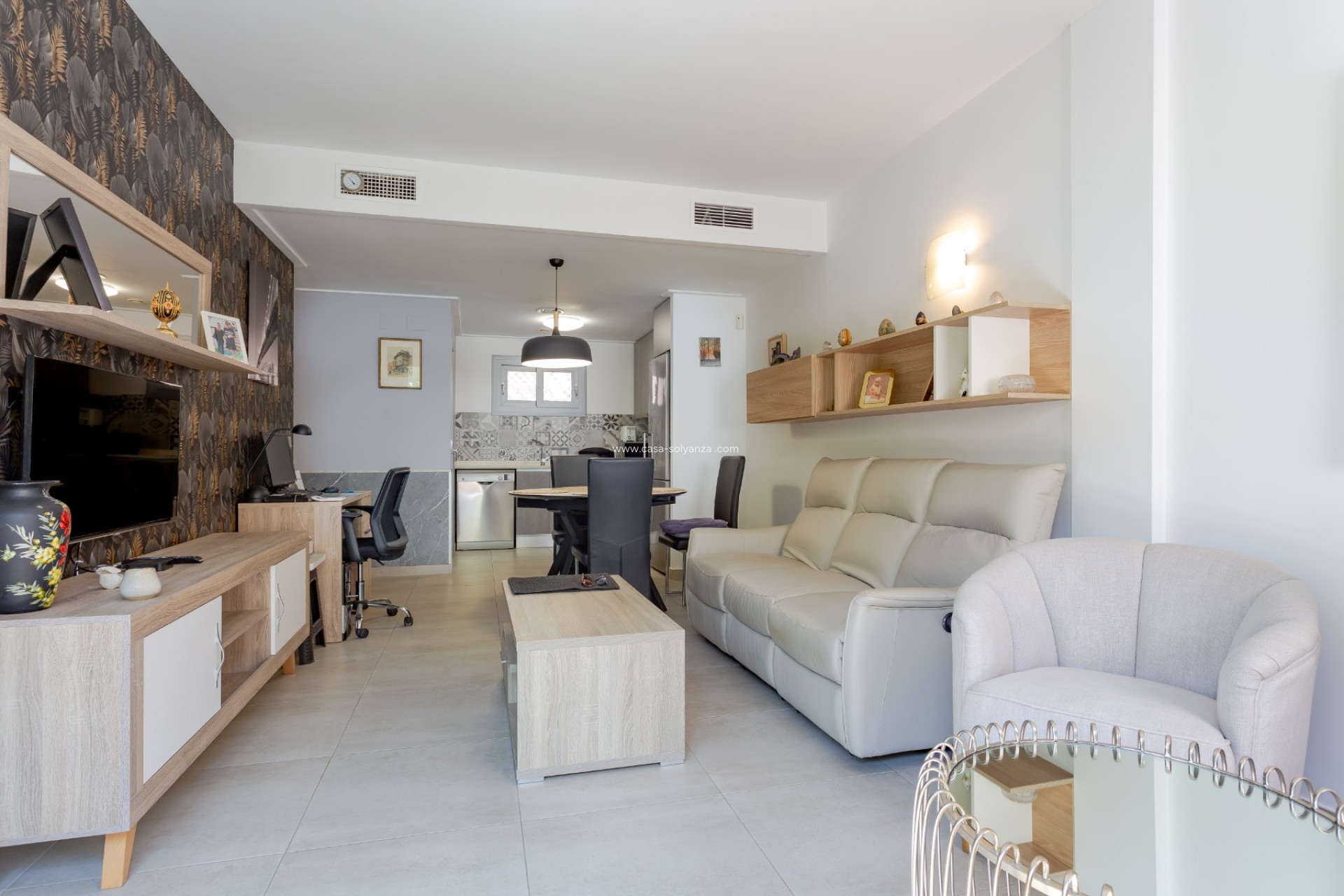 Resale - Apartment / flat - Torrevieja - Costa Blanca