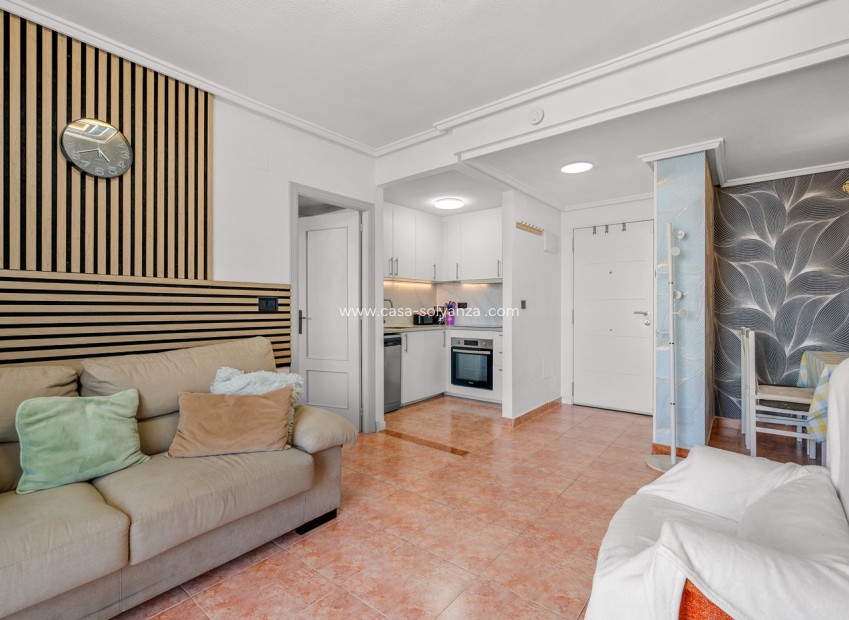 Resale - Apartment / flat - Torrevieja - Costa Blanca