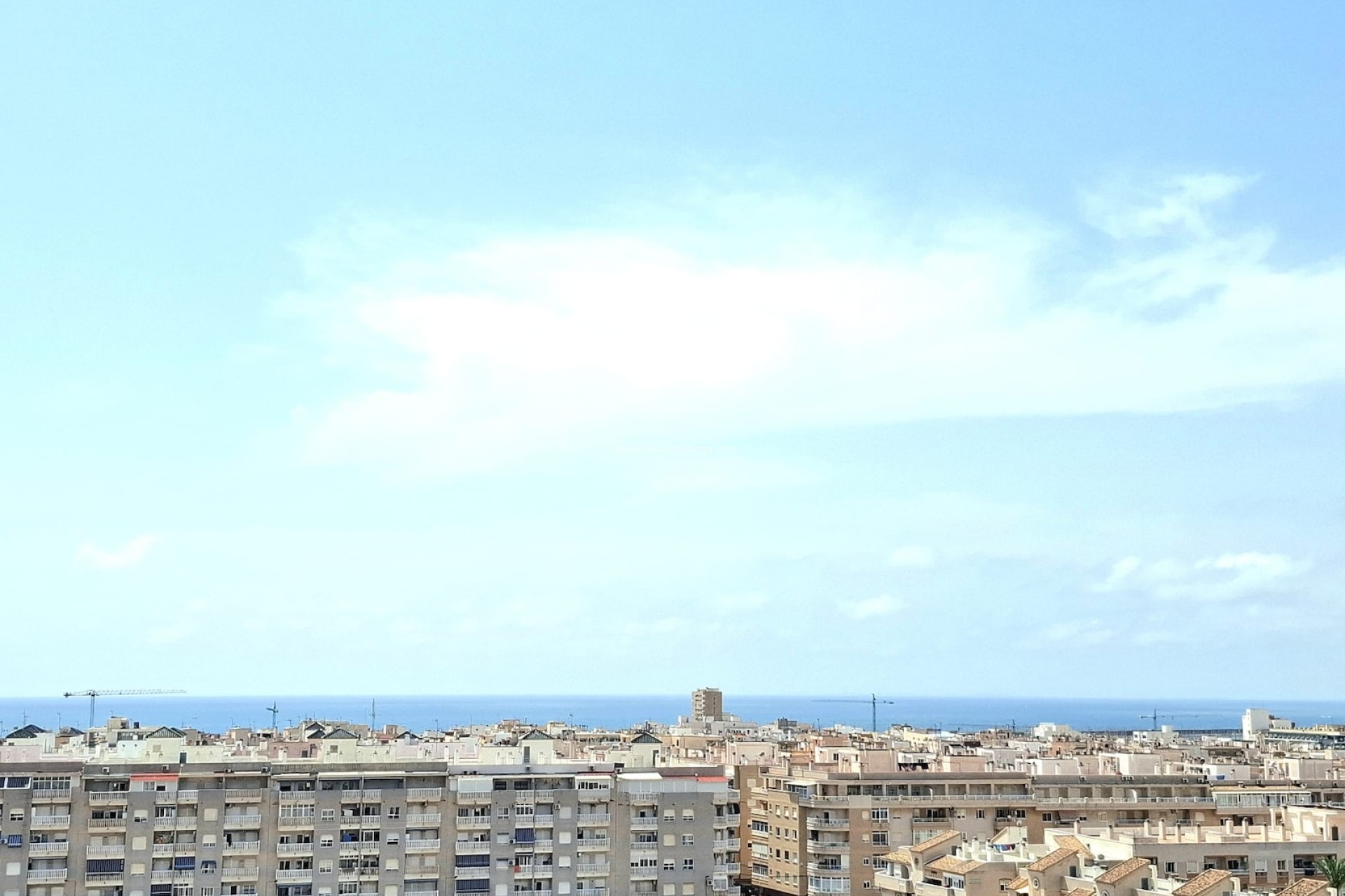 Resale - Apartment / flat - Torrevieja - Costa Blanca
