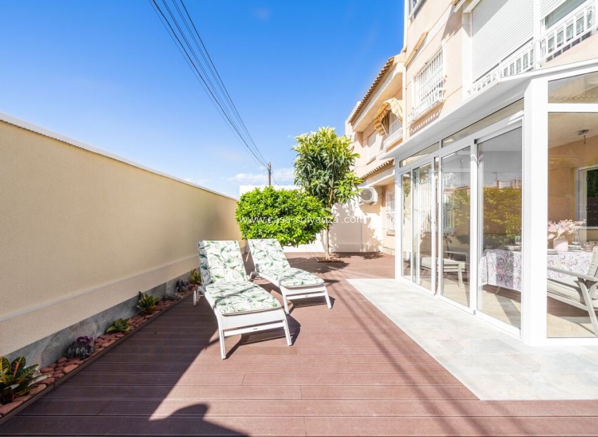 Resale - Apartment / flat - Torrevieja - Costa Blanca