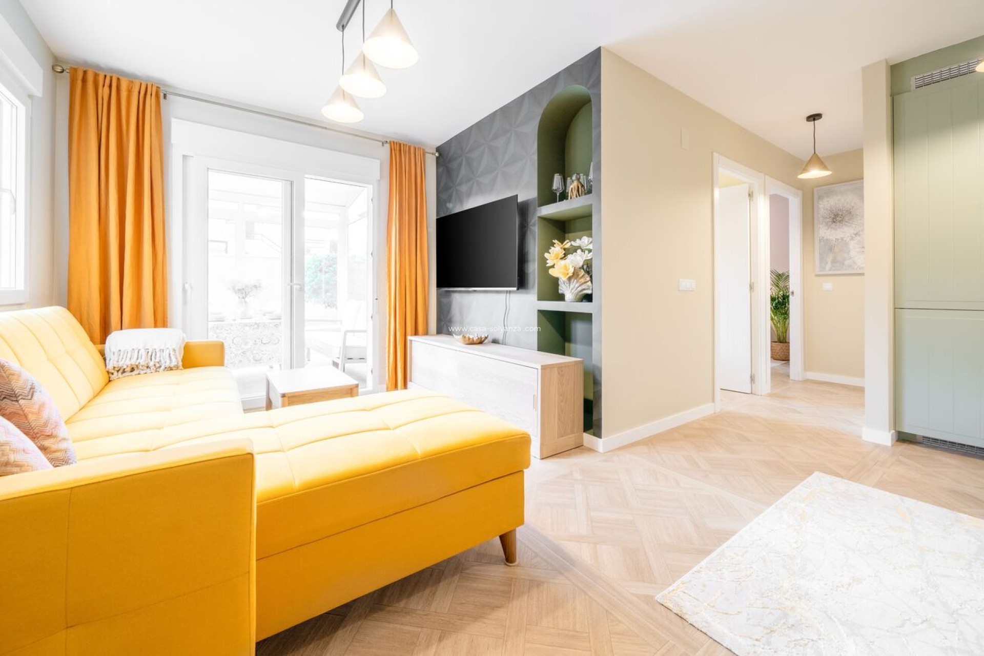 Resale - Apartment / flat - Torrevieja - Costa Blanca