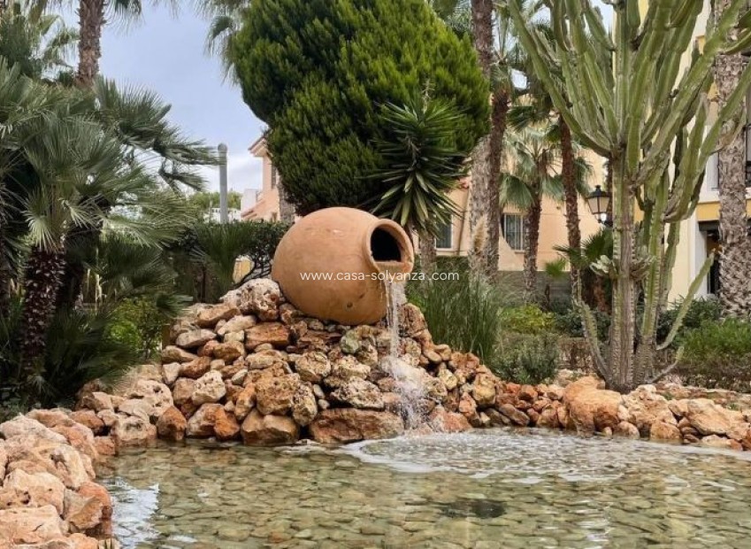 Resale - Apartment / flat - Torrevieja - Costa Blanca