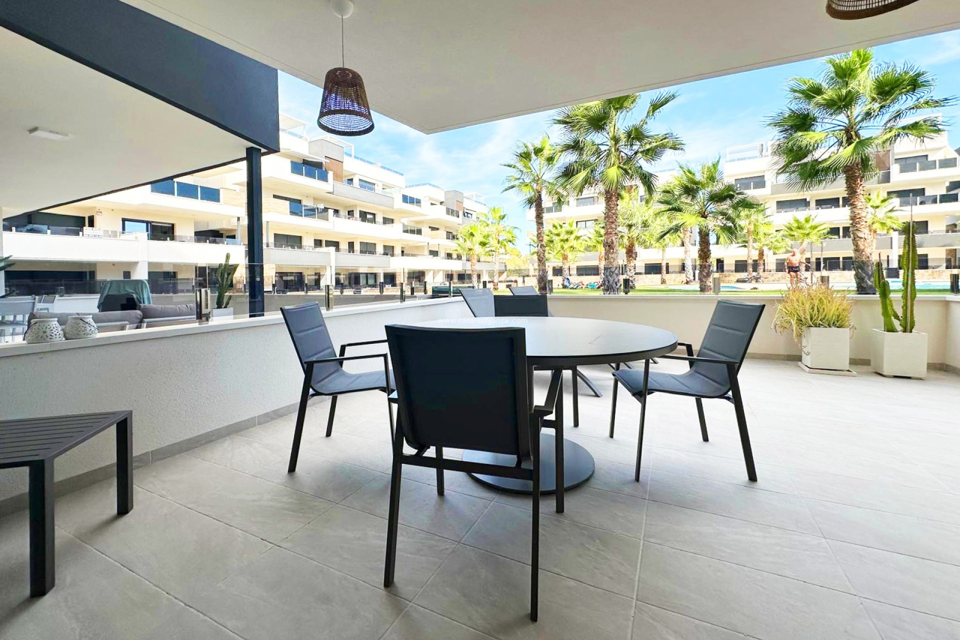 Resale - Apartment / flat - Torrevieja - Costa Blanca