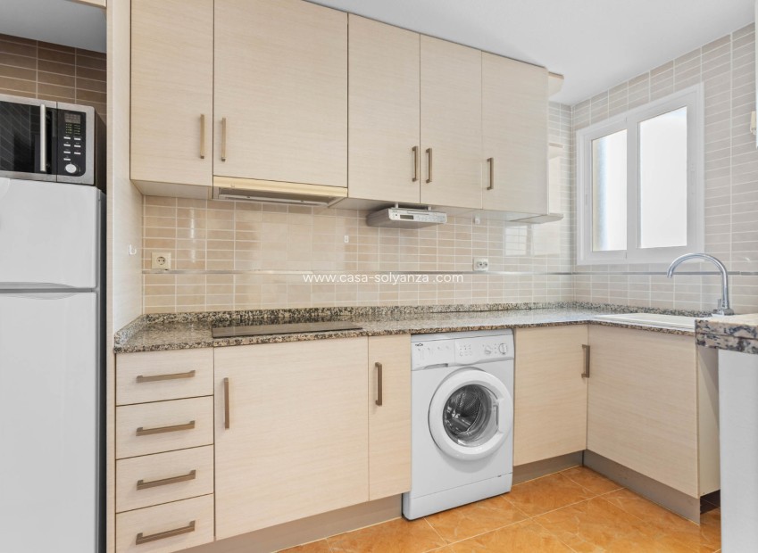 Resale - Apartment / flat - Torrevieja - Costa Blanca