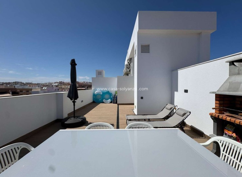 Resale - Apartment / flat - Torrevieja - Costa Blanca