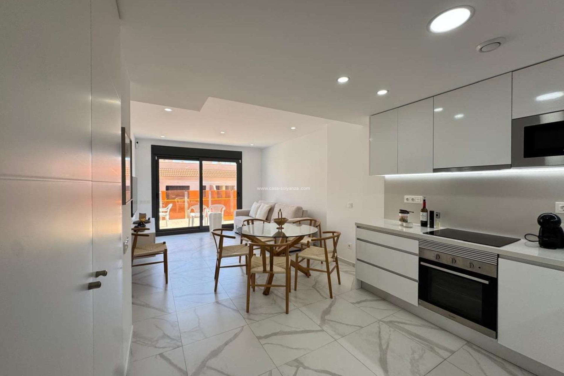 Resale - Apartment / flat - Torrevieja - Costa Blanca