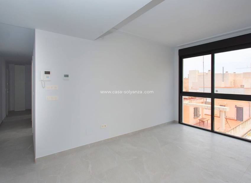 Resale - Apartment / flat - Torrevieja - Costa Blanca