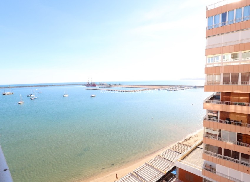 Resale - Apartment / flat - Torrevieja - Costa Blanca