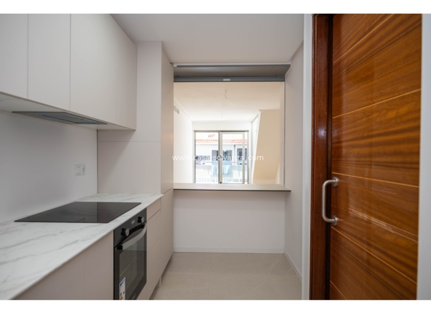 Resale - Apartment / flat - Torrevieja - Costa Blanca