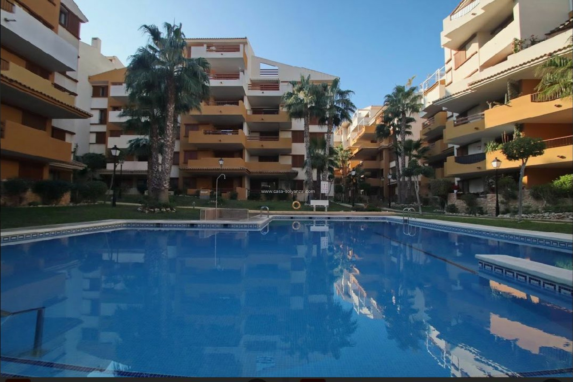 Resale - Apartment / flat - Torrevieja - Costa Blanca