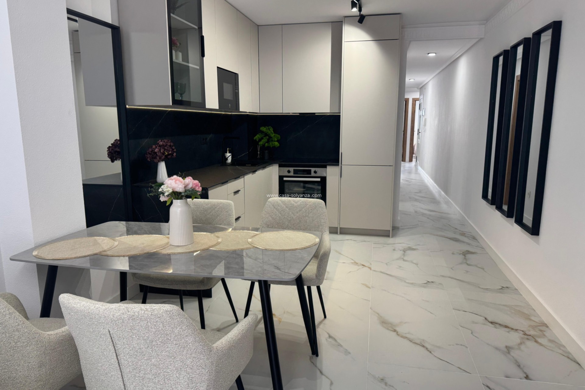 Resale - Apartment / flat - Torrevieja - Costa Blanca