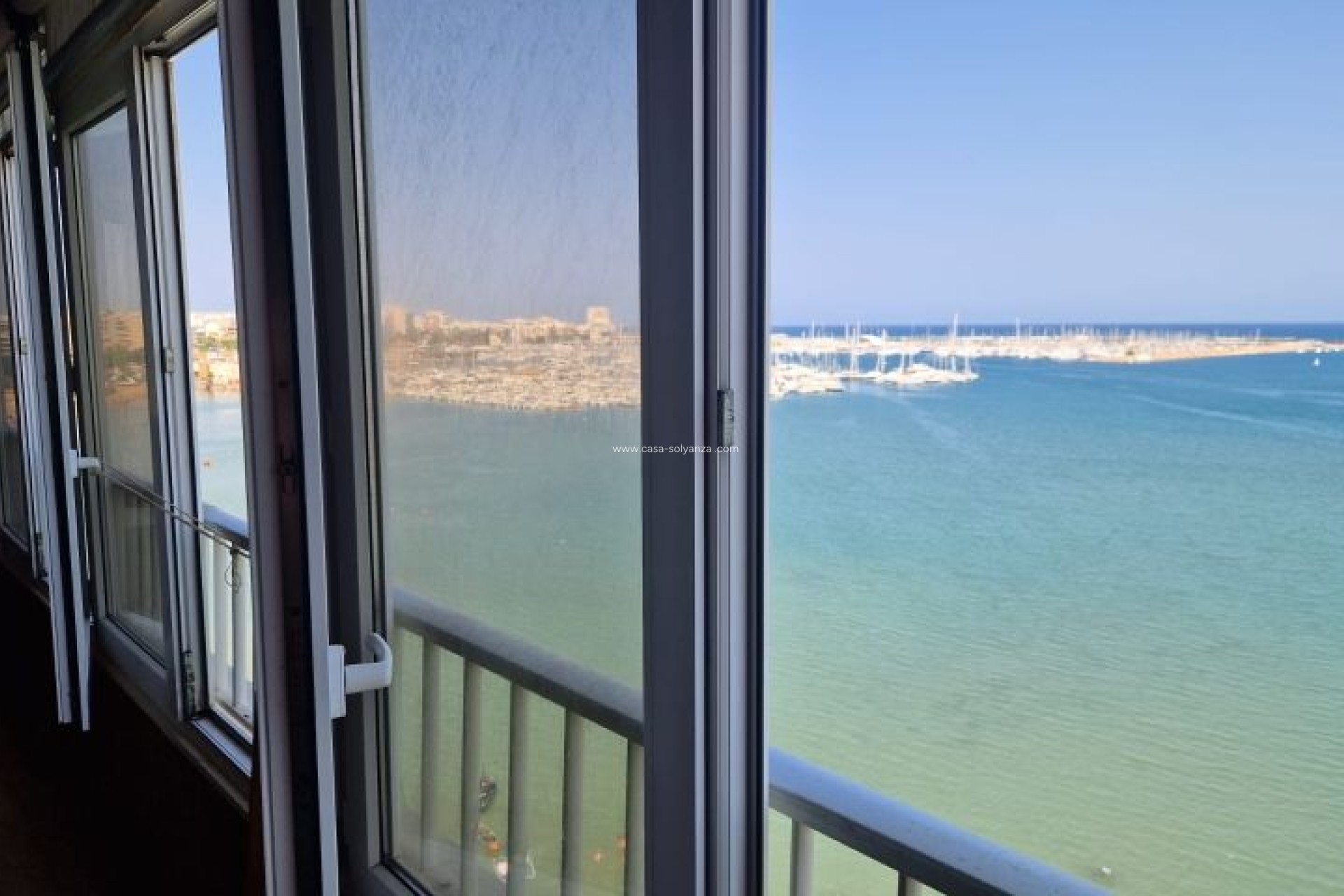 Resale - Apartment / flat - Torrevieja - Costa Blanca