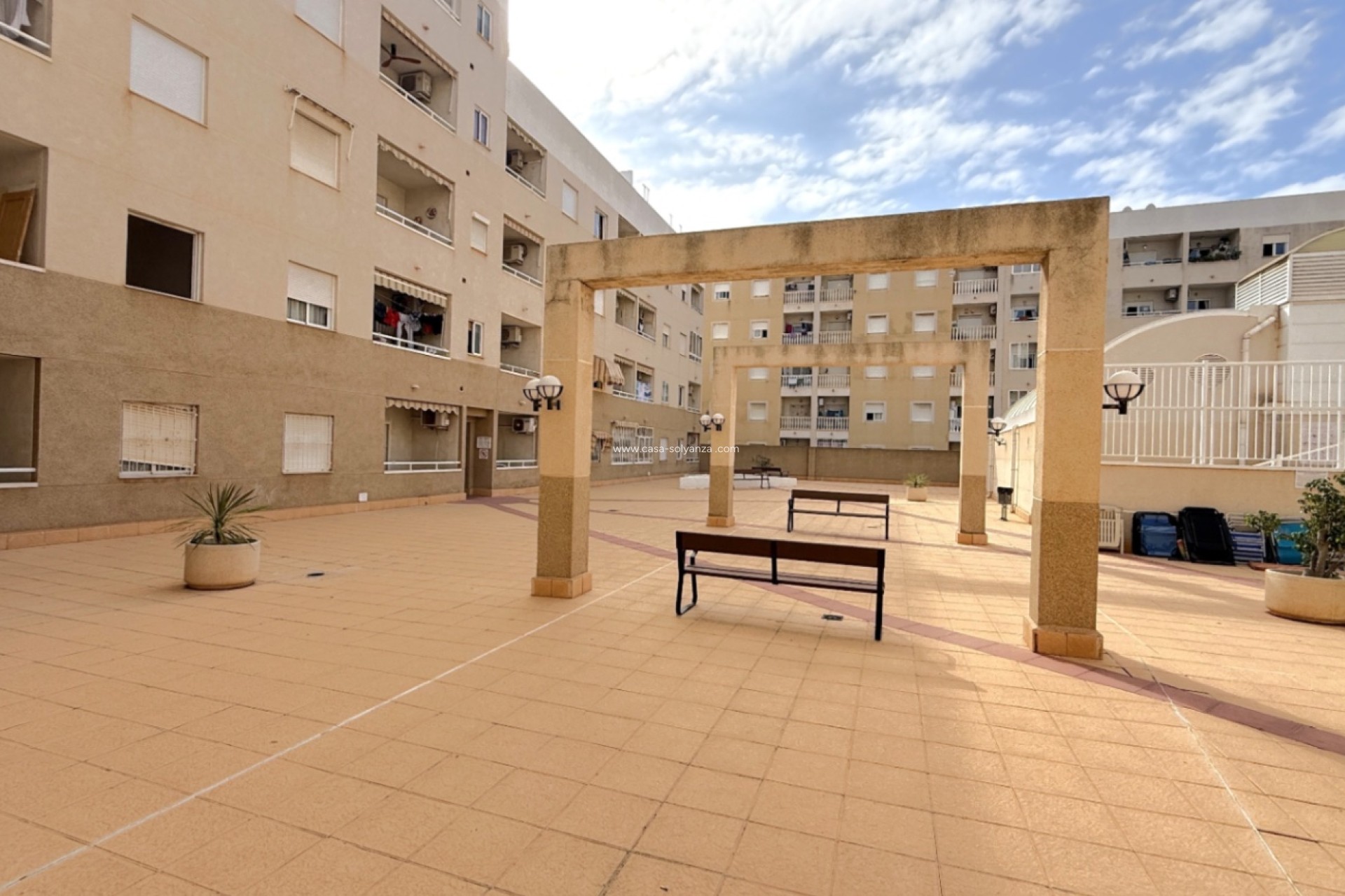 Resale - Apartment / flat - Torrevieja - Costa Blanca