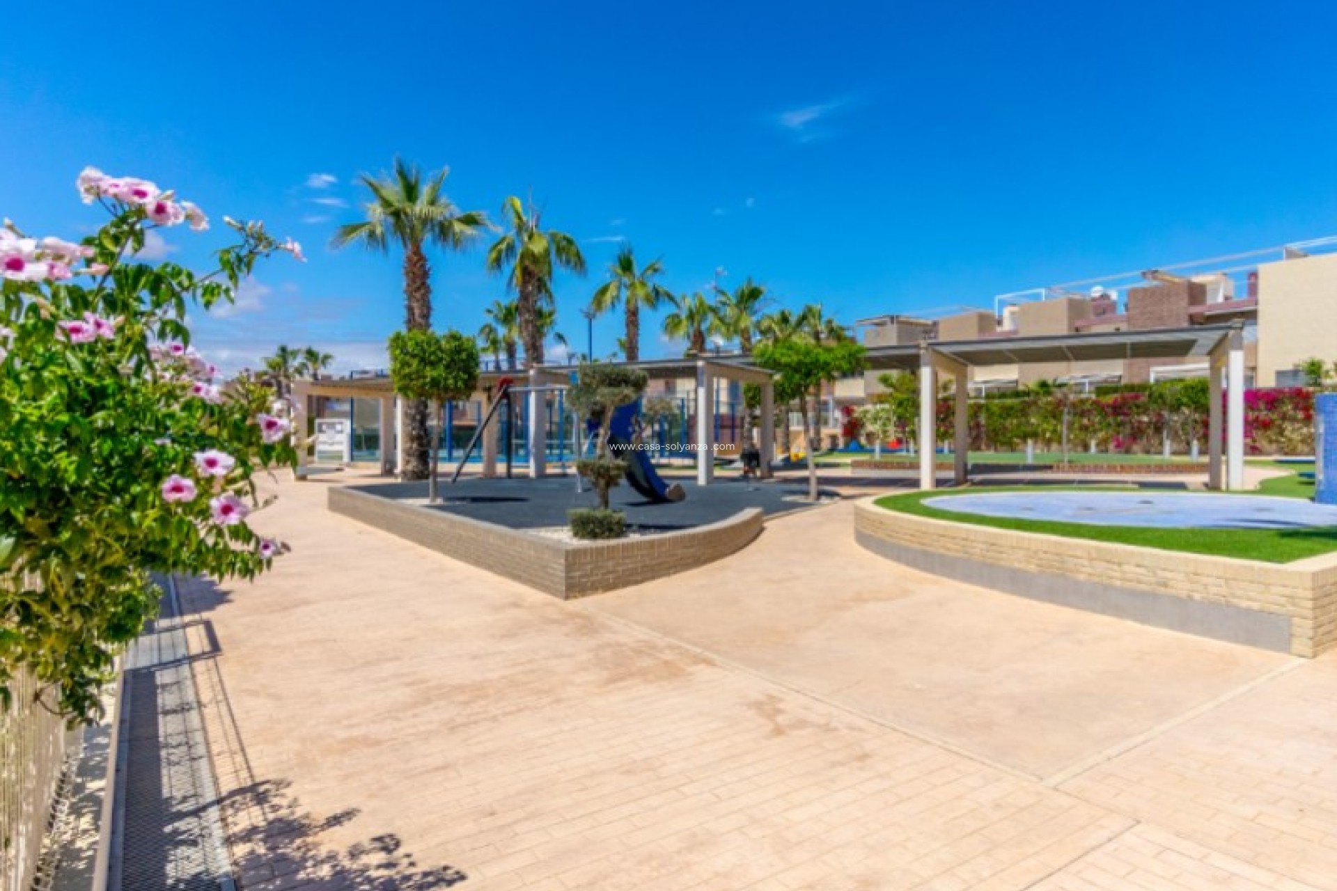 Resale - Apartment / flat - Torrevieja - Costa Blanca