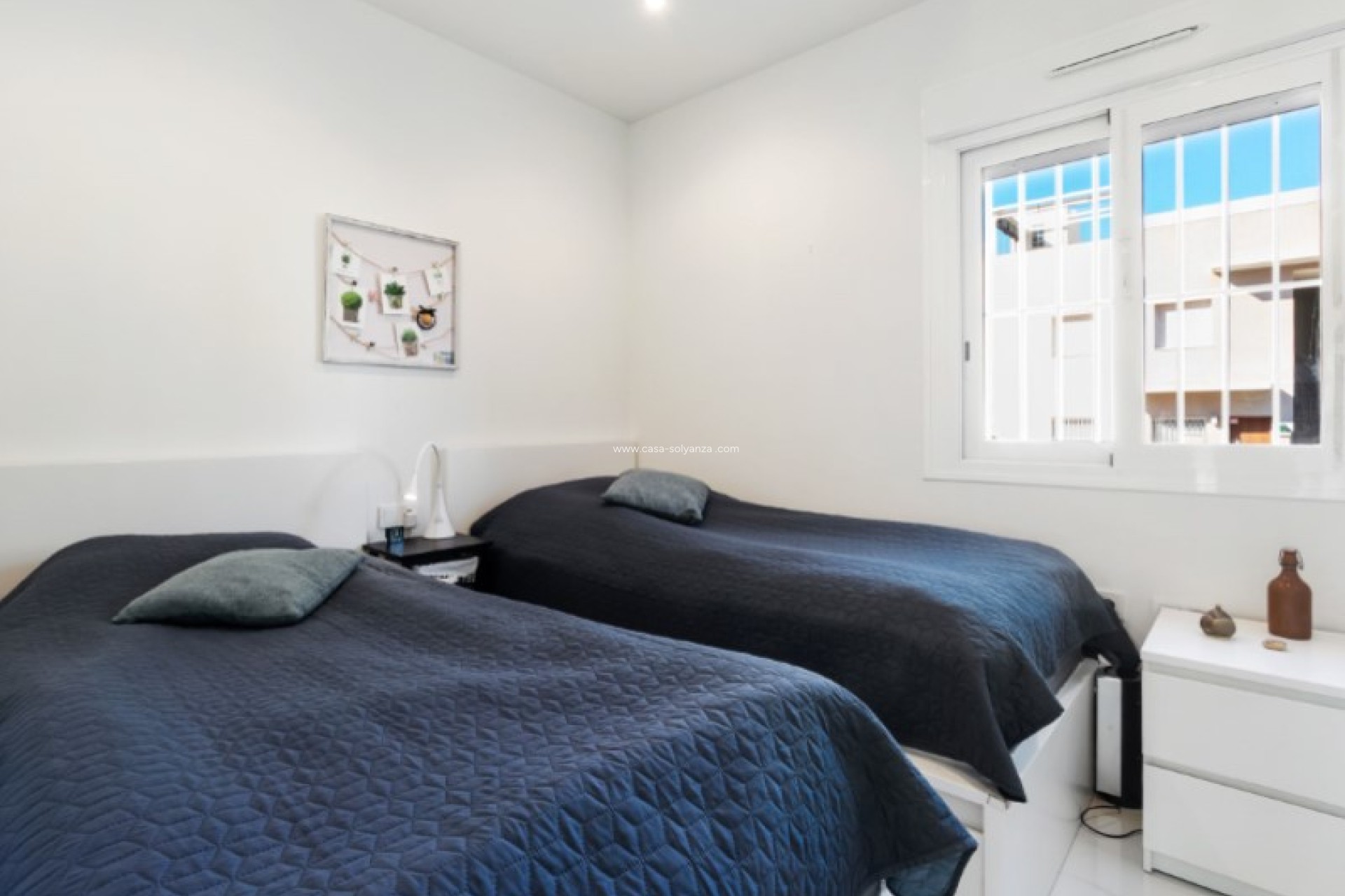 Resale - Apartment / flat - Torrevieja - Costa Blanca