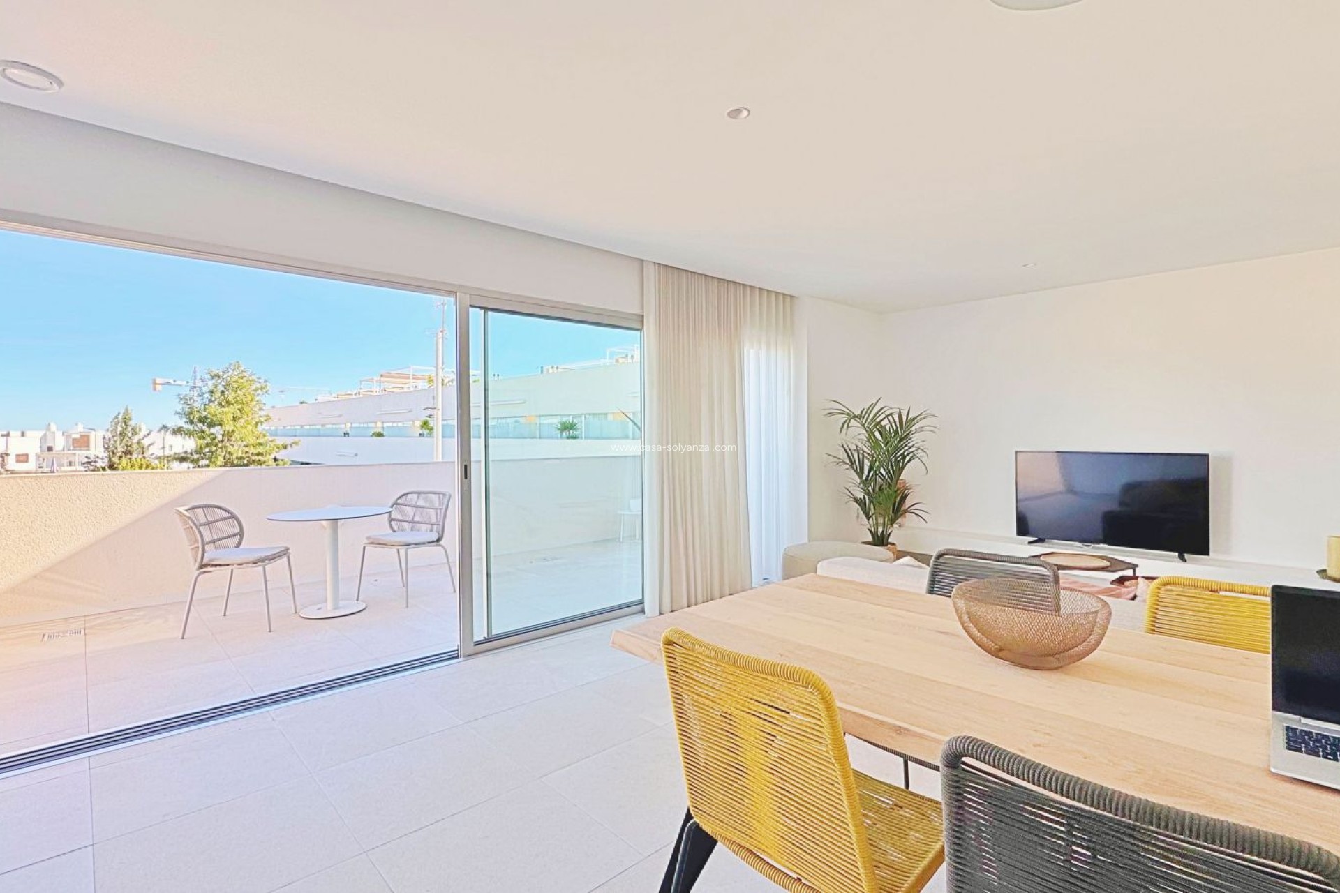 Resale - Apartment / flat - Torrevieja - Costa Blanca