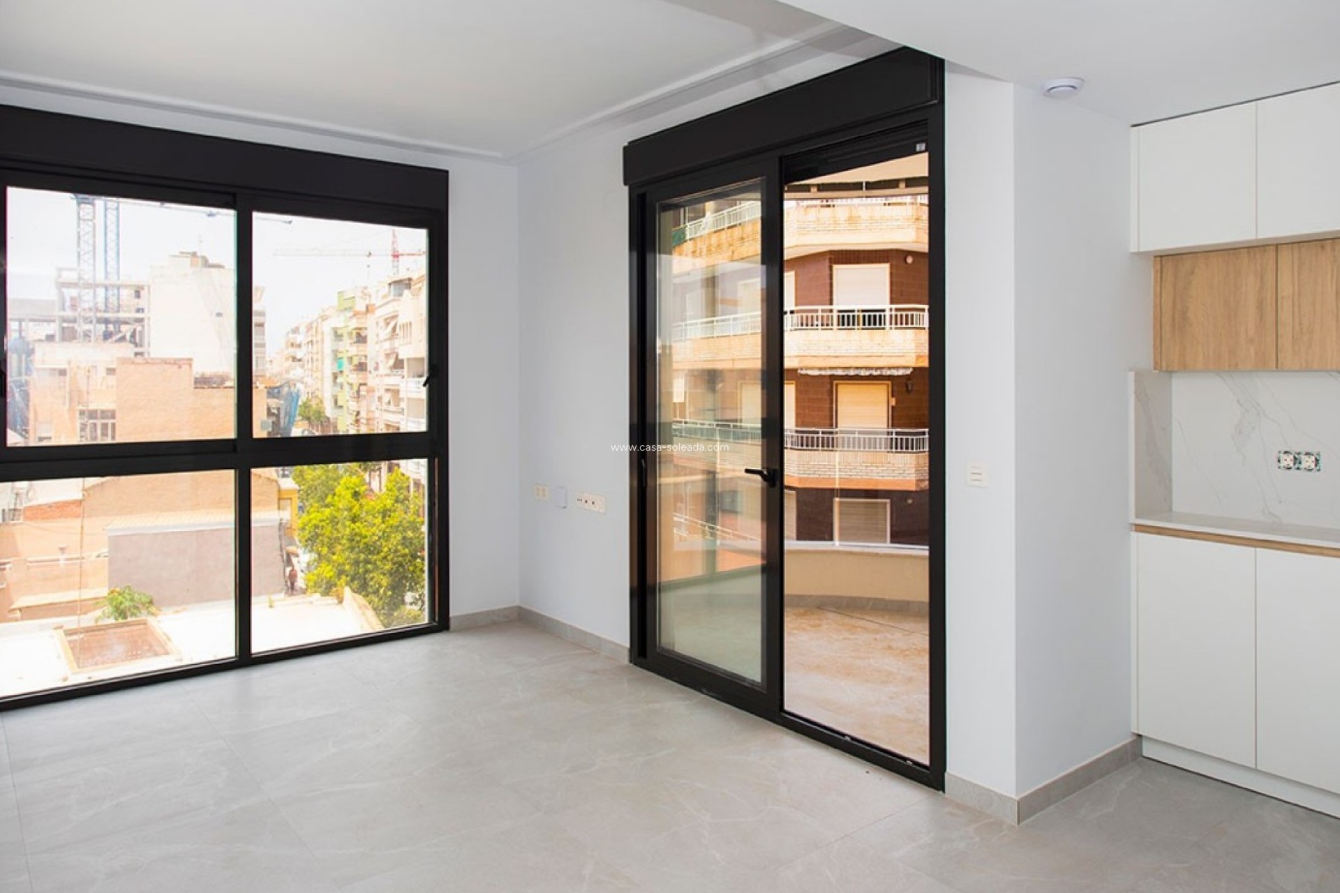 Resale - Apartment / flat - Torrevieja - Costa Blanca