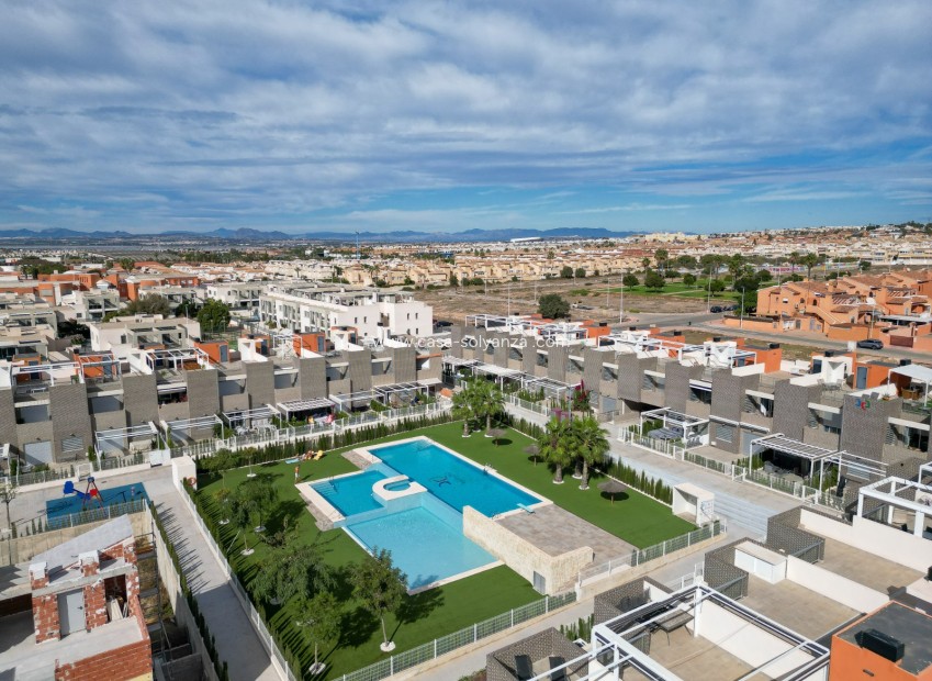 Resale - Apartment / flat - Torrevieja - Costa Blanca