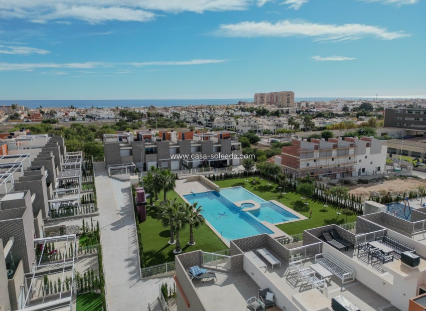 Resale - Apartment / flat - Torrevieja - Costa Blanca