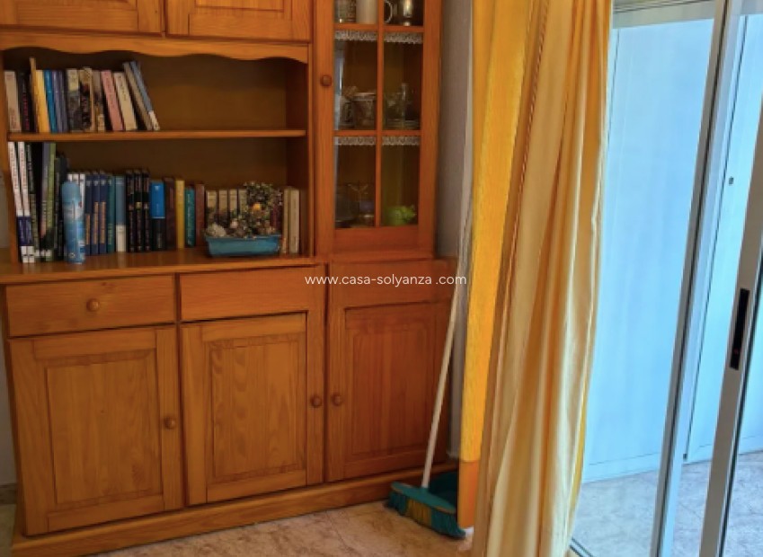 Resale - Apartment / flat - Torrevieja - Costa Blanca