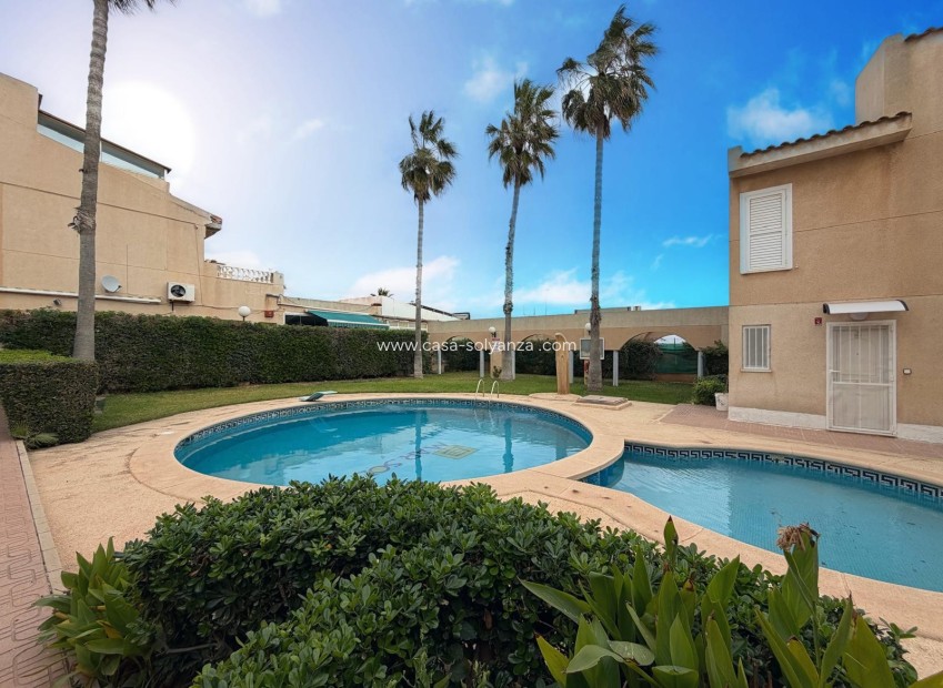 Resale - Apartment / flat - Torrevieja - Costa Blanca