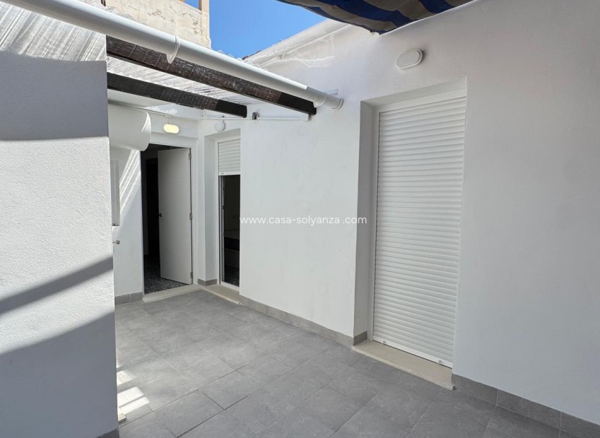 Resale - Apartment / flat - Torrevieja - Costa Blanca