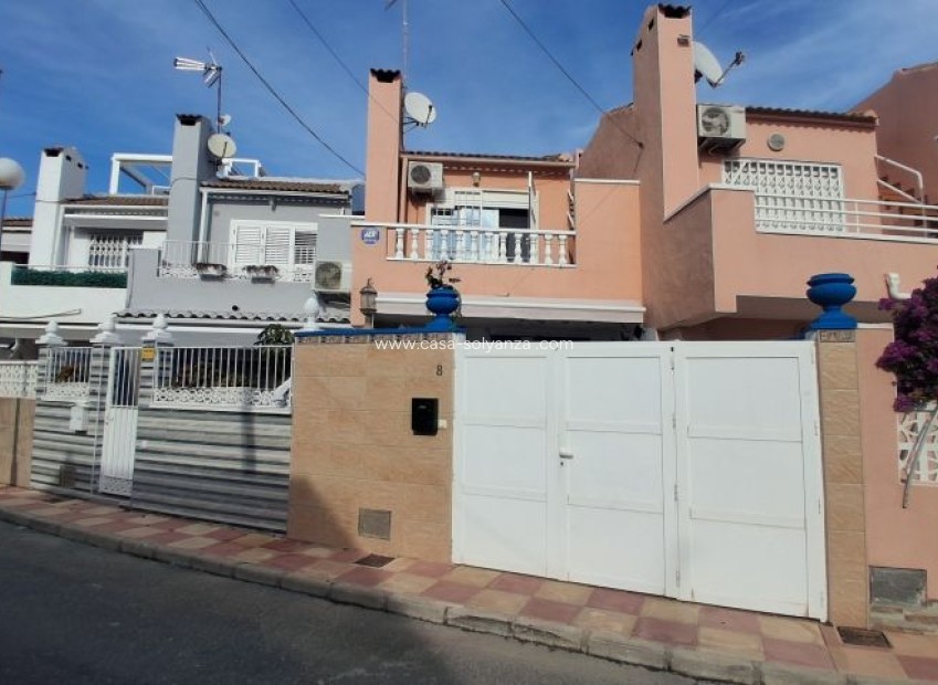 Resale - Apartment / flat - Torrevieja - Costa Blanca
