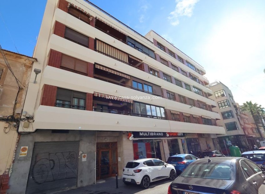 Resale - Apartment / flat - Torrevieja - Costa Blanca