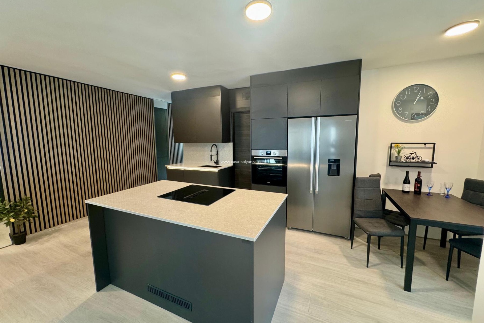 Resale - Apartment / flat - Torrevieja - Costa Blanca