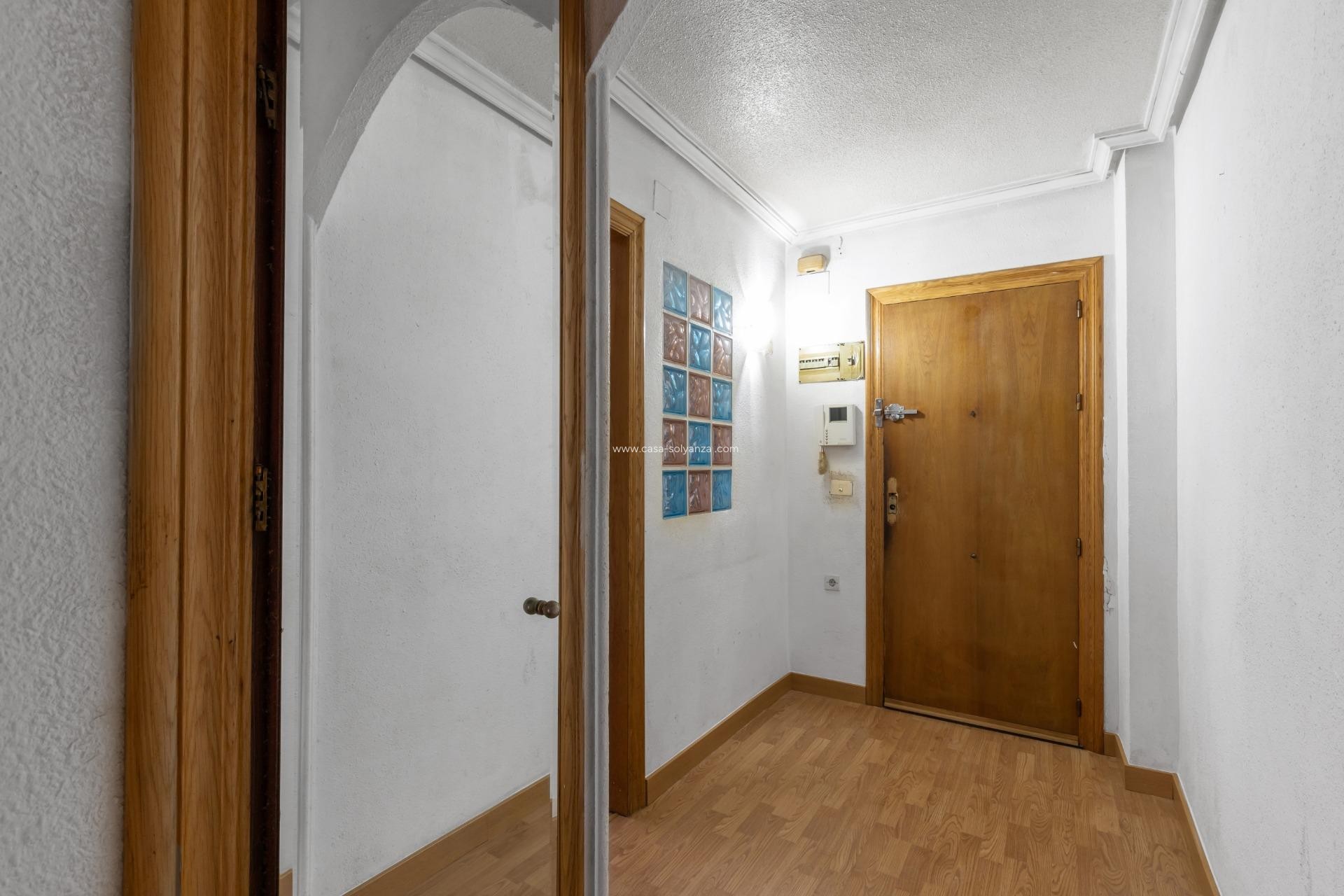 Resale - Apartment / flat - Torrevieja - Costa Blanca