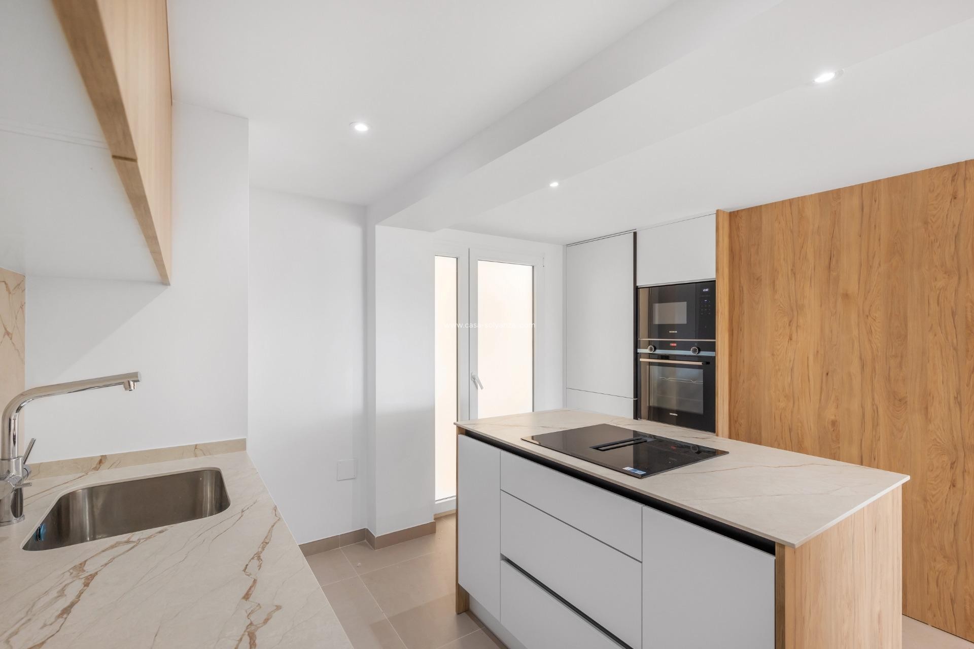 Resale - Apartment / flat - Torrevieja - Costa Blanca