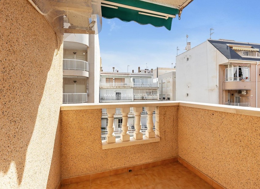Resale - Apartment / flat - Torrevieja - Costa Blanca
