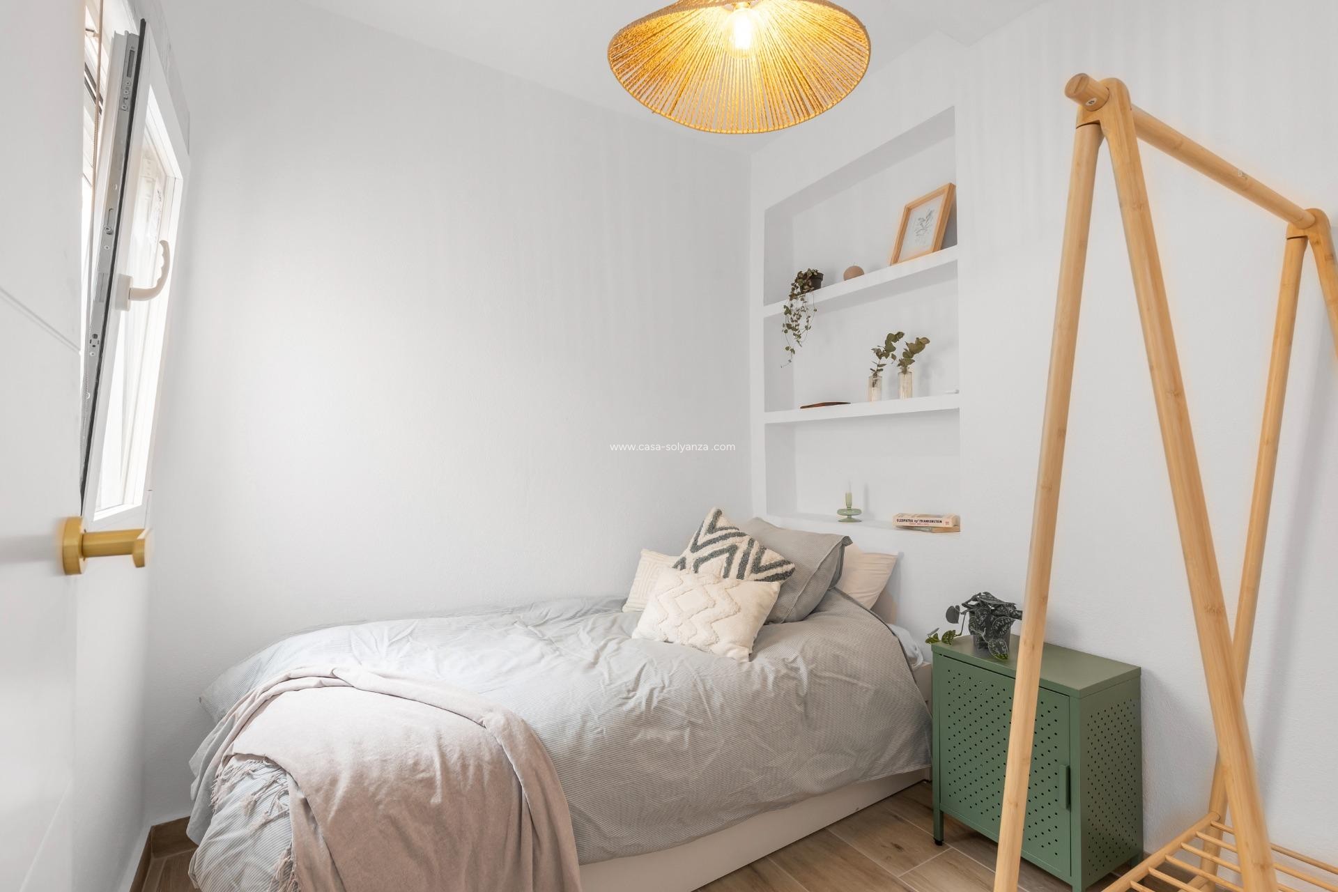 Resale - Apartment / flat - Torrevieja - Costa Blanca