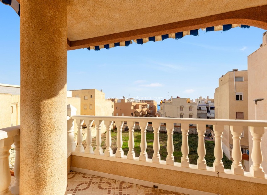 Resale - Apartment / flat - Torrevieja - Costa Blanca