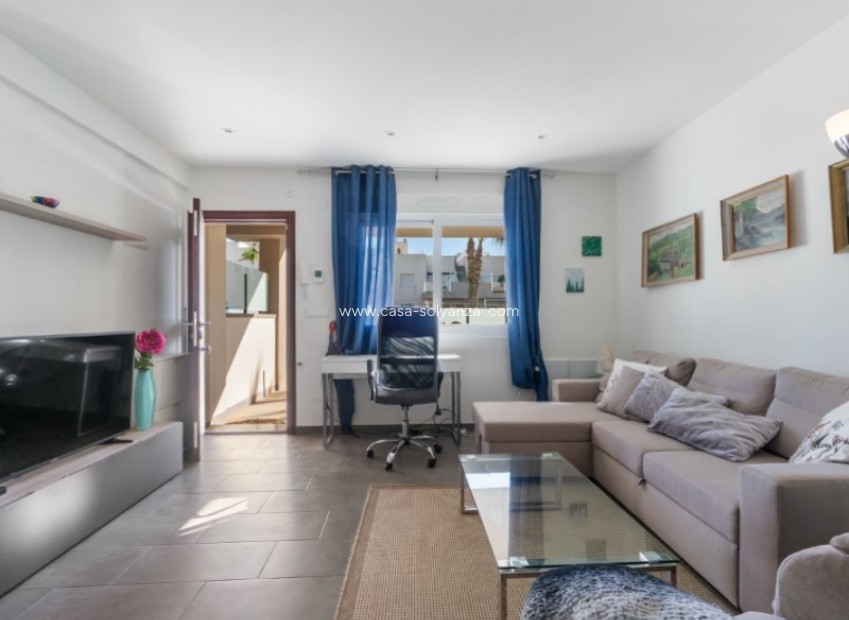 Resale - Apartment / flat - Torrevieja - Costa Blanca