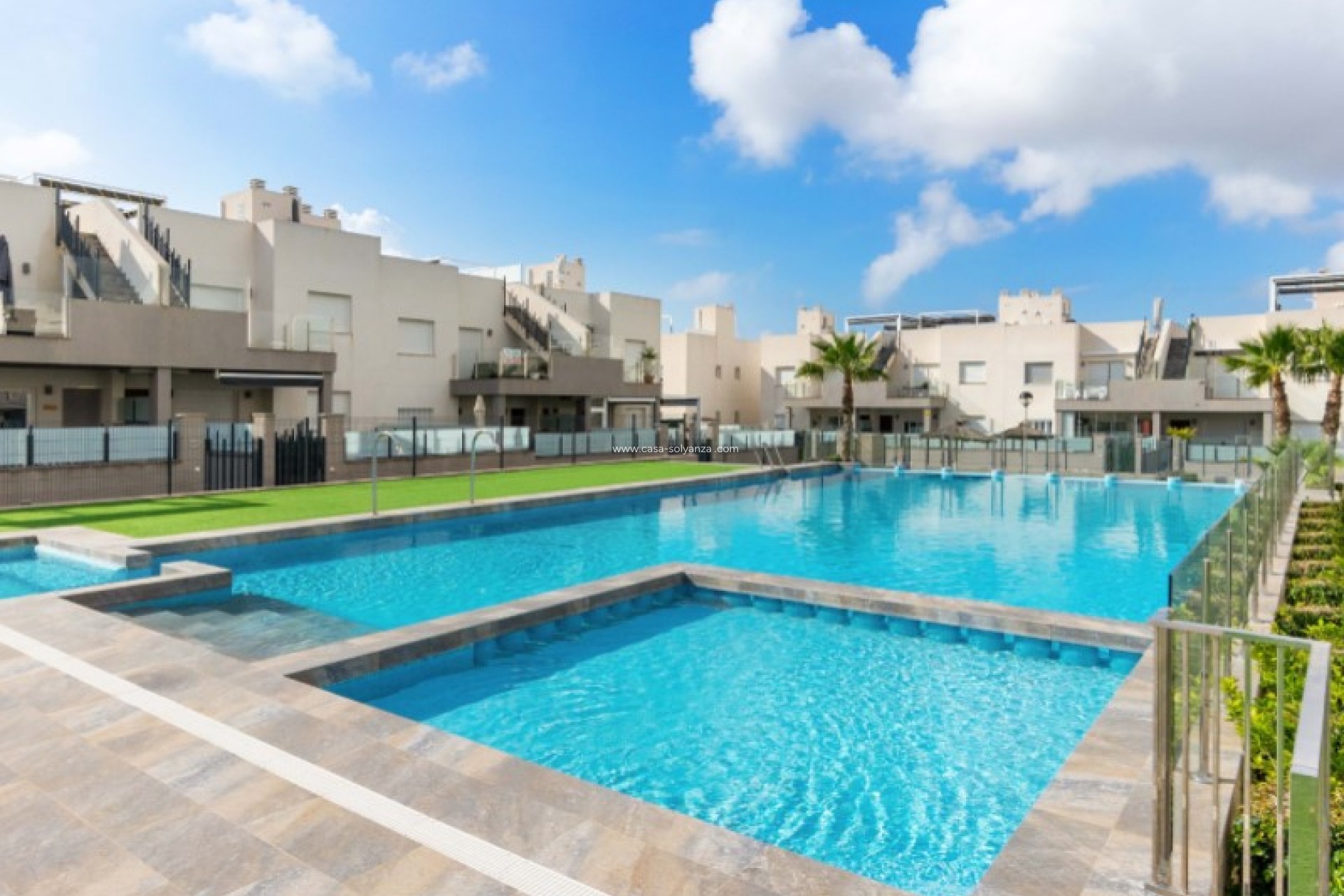 Resale - Apartment / flat - Torrevieja - Costa Blanca